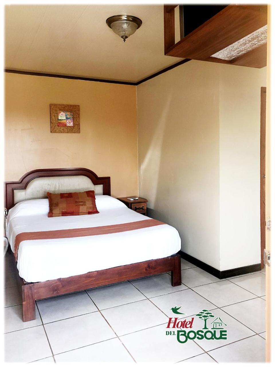 Hotel Del Bosque Río Cuarto Екстериор снимка