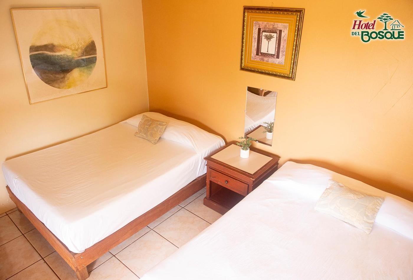 Hotel Del Bosque Río Cuarto Екстериор снимка