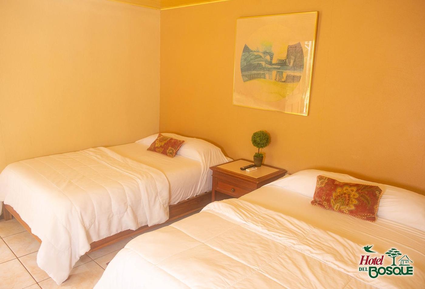 Hotel Del Bosque Río Cuarto Екстериор снимка